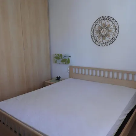 Via Sassari House 아파트